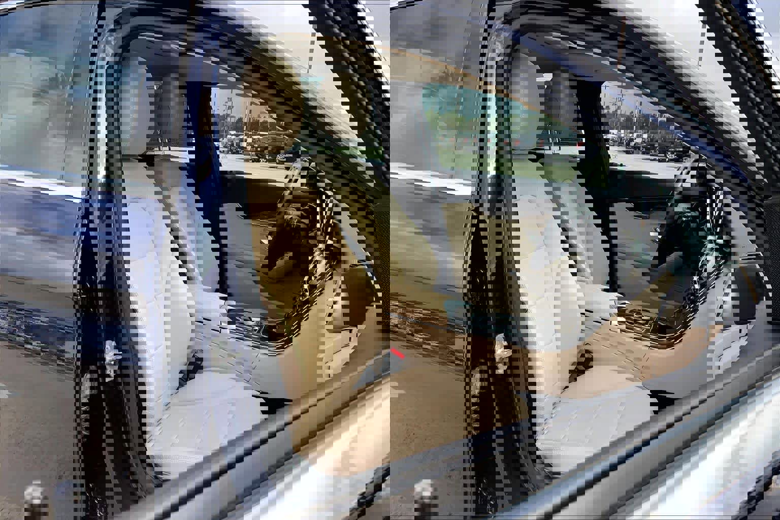 Used 2018 Mercedes-Benz C 300 Sedan image 9