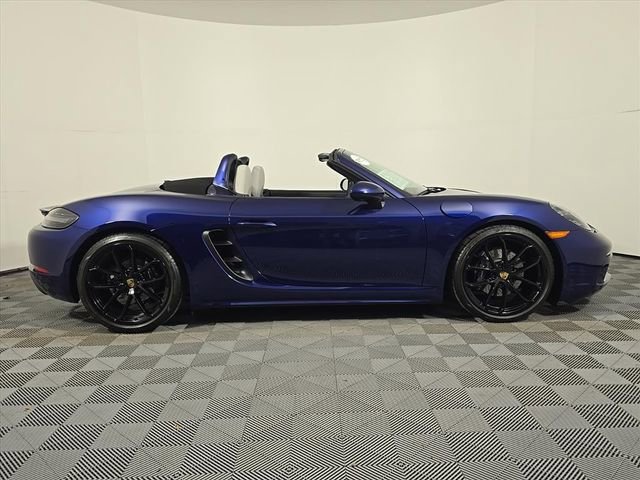 Certified 2025 Porsche 718 Boxster image 8