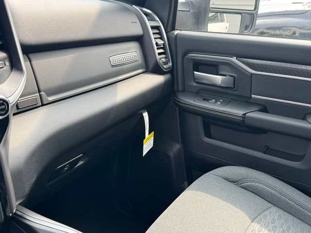 New 2026 RAM 2500 Big Horn AWD/4WD image 37