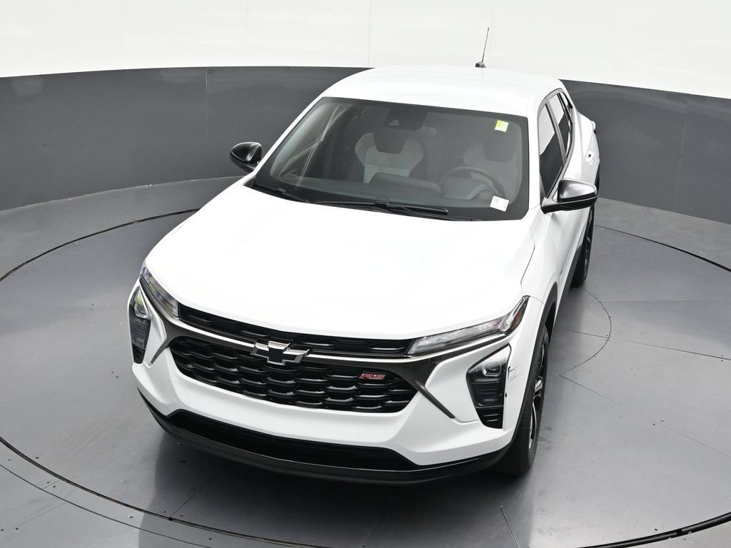 Used 2026 Chevrolet Trax RS FWD image 22