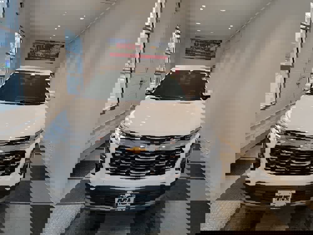 Used 2025 Chevrolet Equinox LT image 7