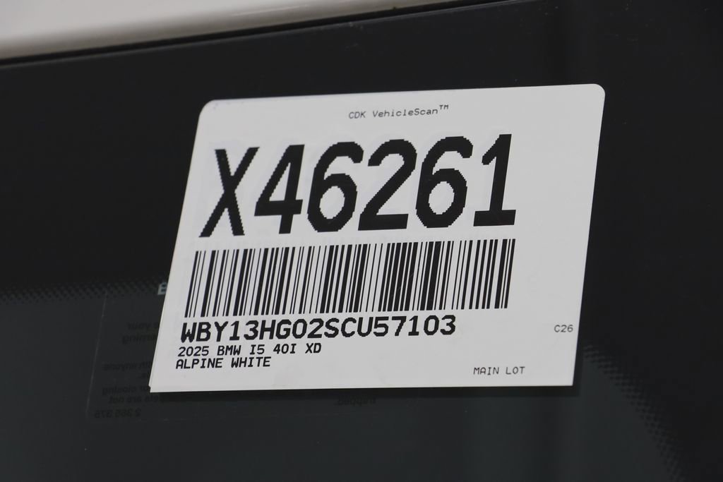 Certified 2025 BMW i5 xDrive40 w/ Premium Package image 27