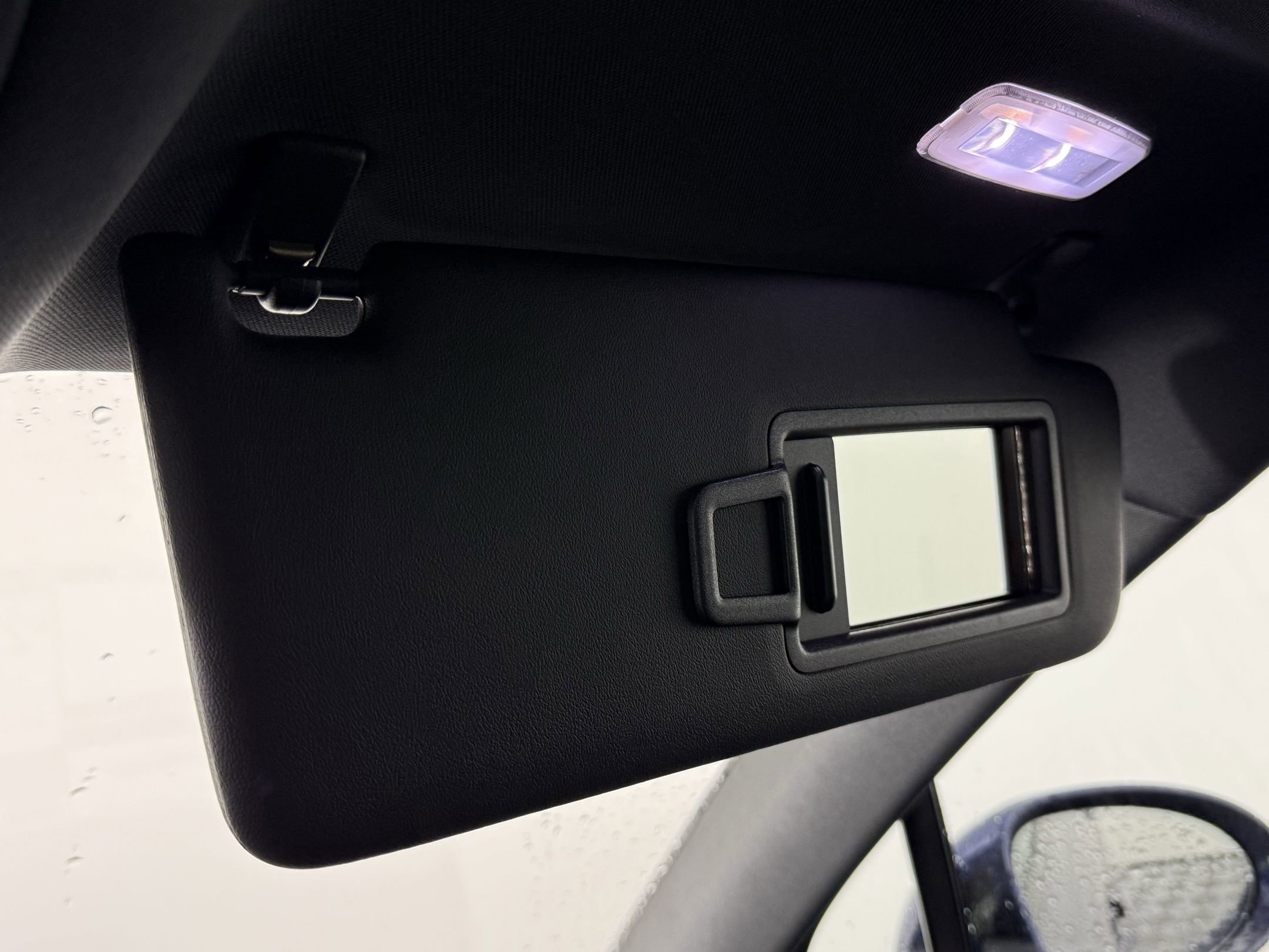 New 2025 Porsche Macan image 31