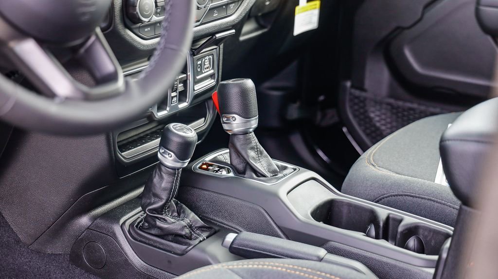 New 2026 Jeep Gladiator Sport image 21