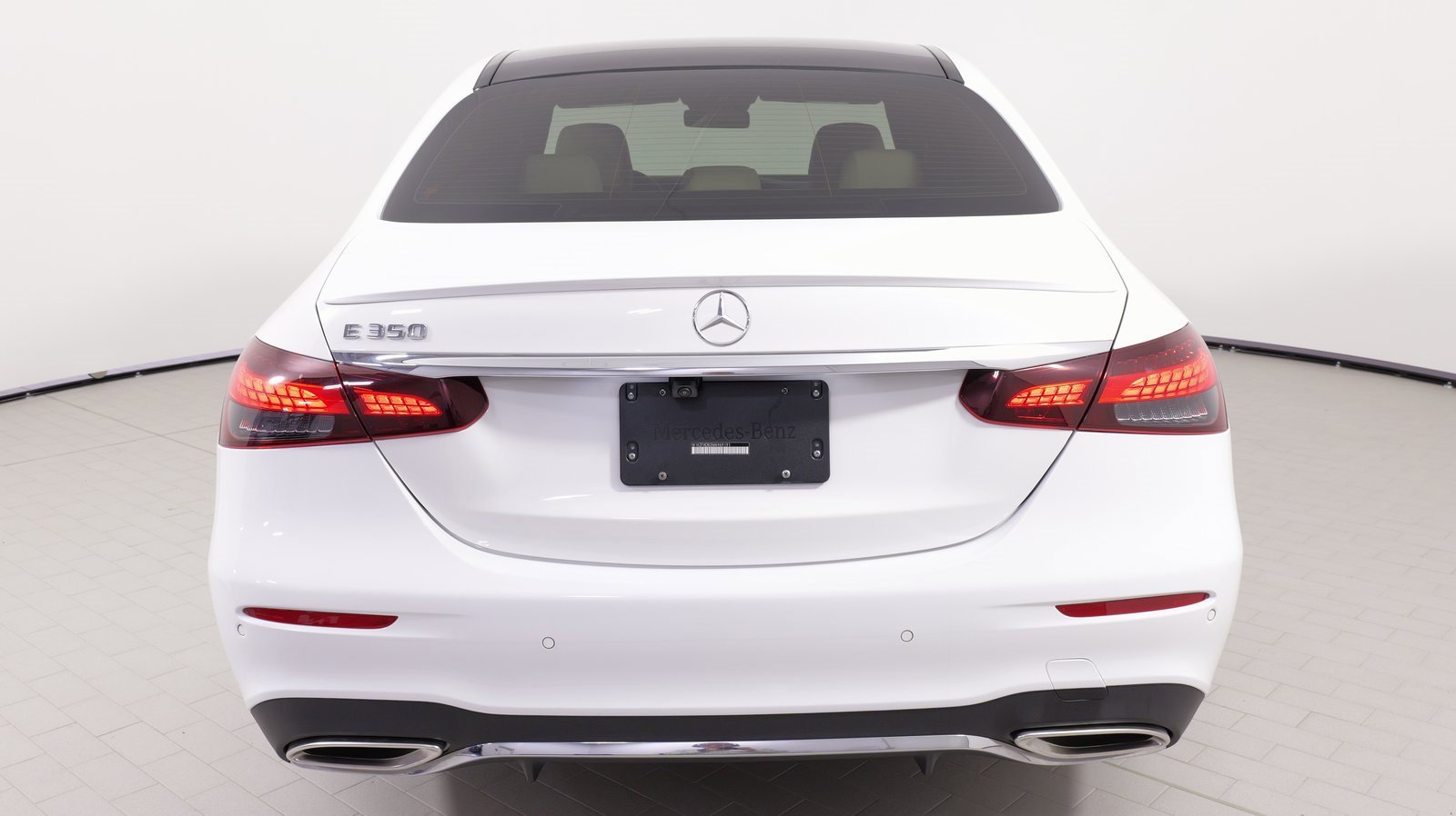 Used 2021 Mercedes-Benz E 350 Sedan image 31