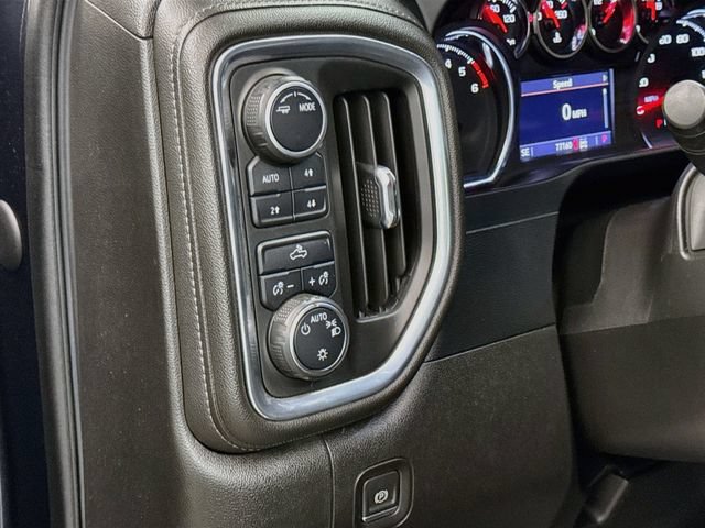 Used 2022 Chevrolet Silverado 1500 LT AWD/4WD image 11