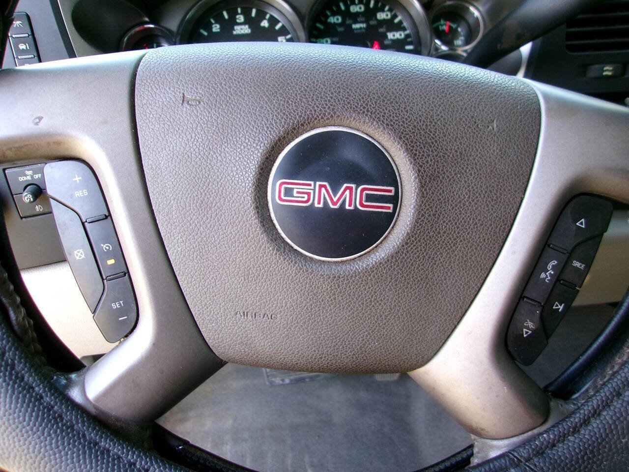 Used 2012 GMC Sierra 1500 SLE w/ Power Tech Package RWD image 8