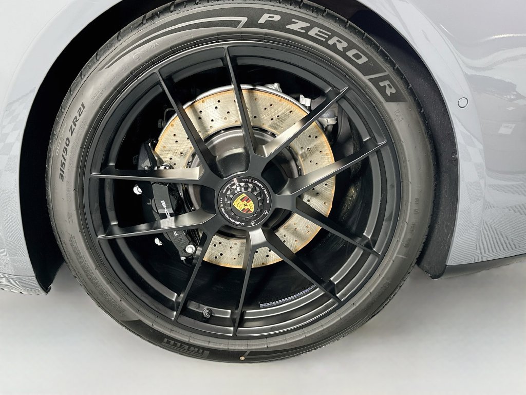 New 2026 Porsche 911 Carrera GTS RWD image 31