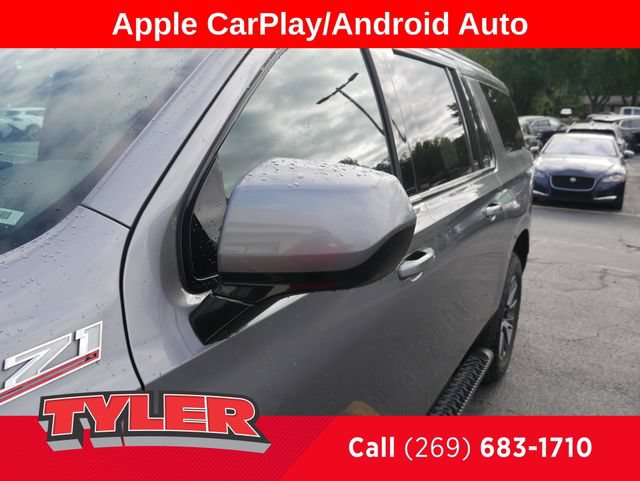 Used 2021 Chevrolet Suburban Z71 AWD/4WD image 12