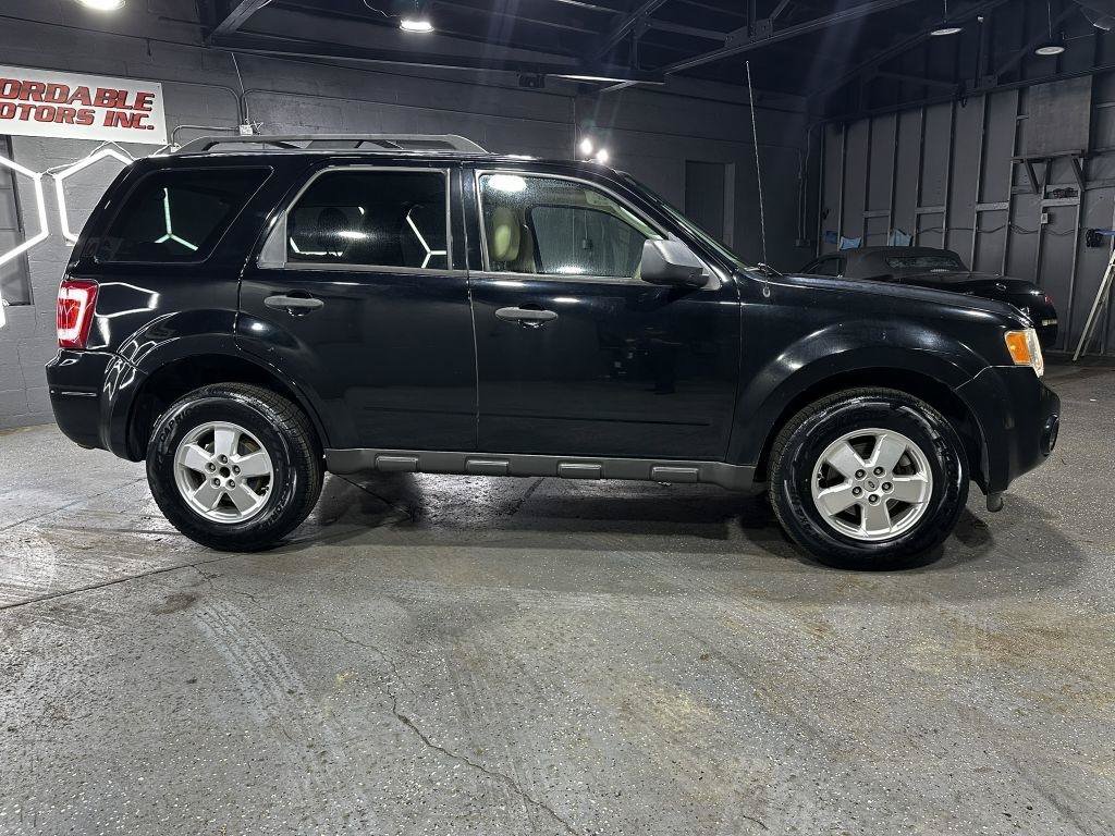 Used 2012 Ford Escape XLT FWD image 7
