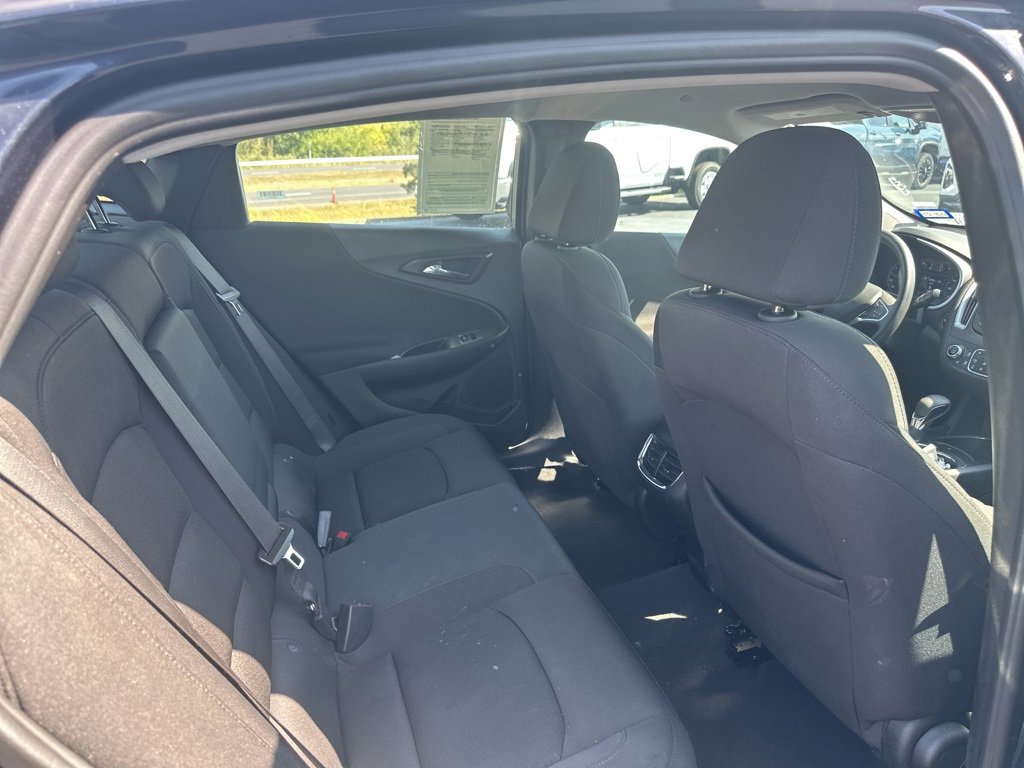Used 2023 Chevrolet Malibu LT image 19