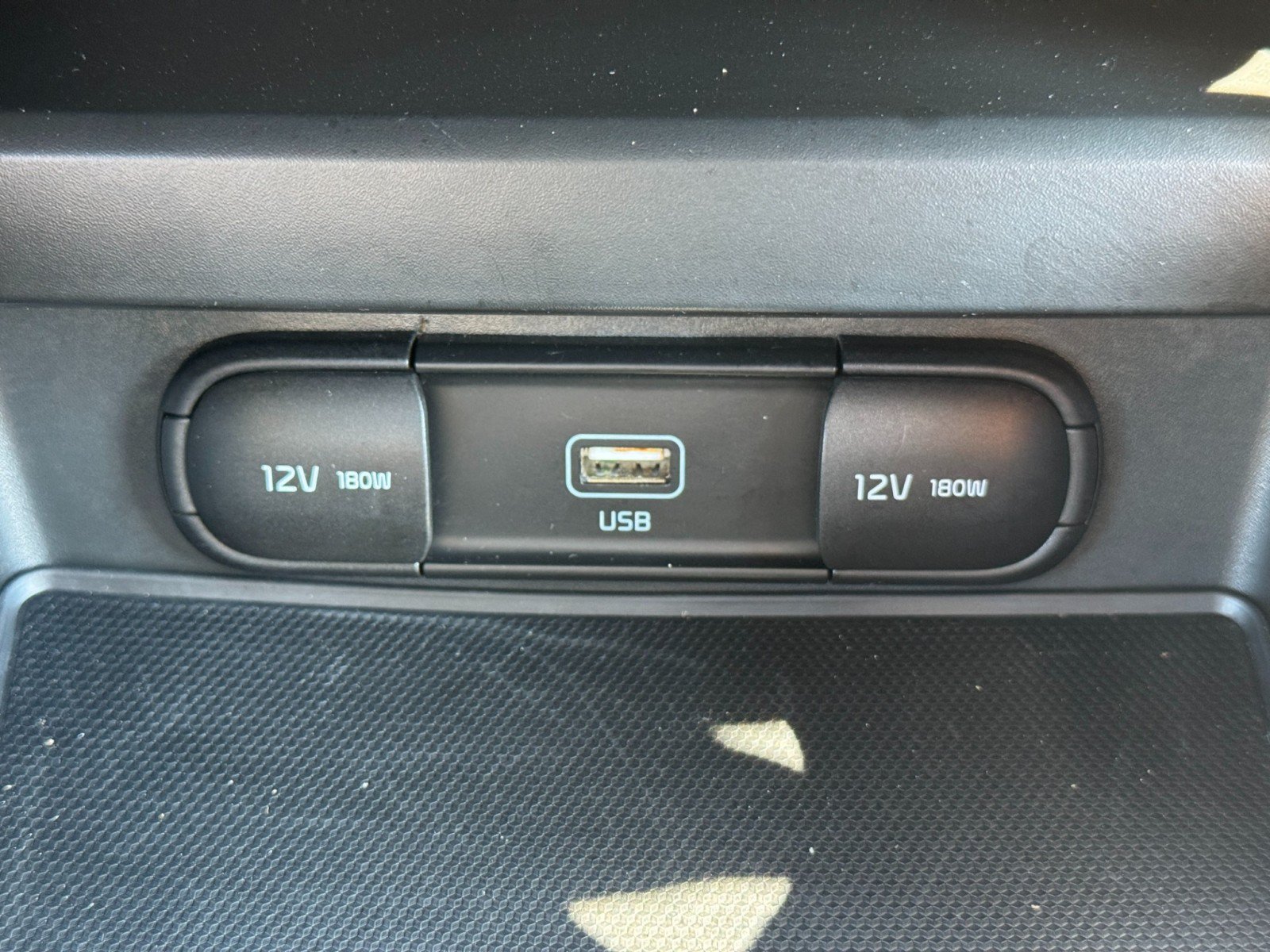 Used 2021 Kia Soul LX FWD image 25