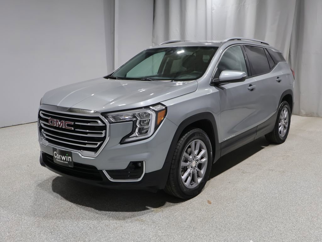 Used 2024 GMC Terrain SLT AWD/4WD image 7
