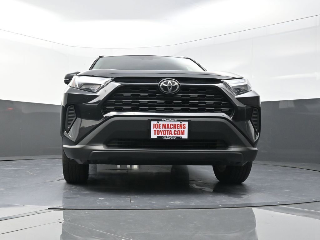 Used 2025 Toyota RAV4 XLE image 22