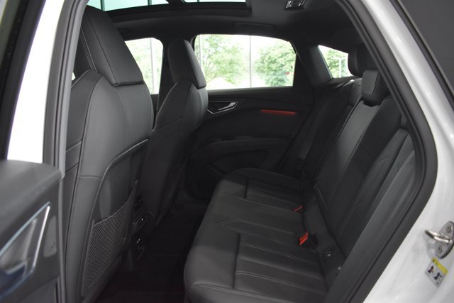 Used 2023 Audi Q4 e-tron Premium Plus w/ Premium Plus AWD/4WD image 24