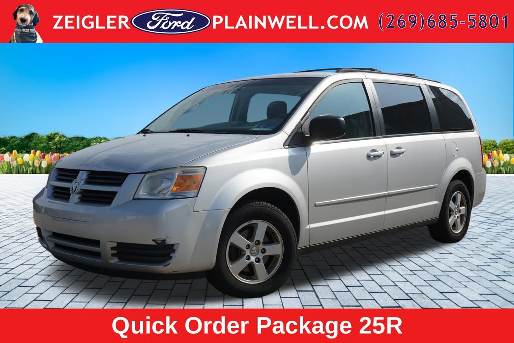 Used 2010 Dodge Grand Caravan Hero w/ Popular Equipment Group FWD image 1