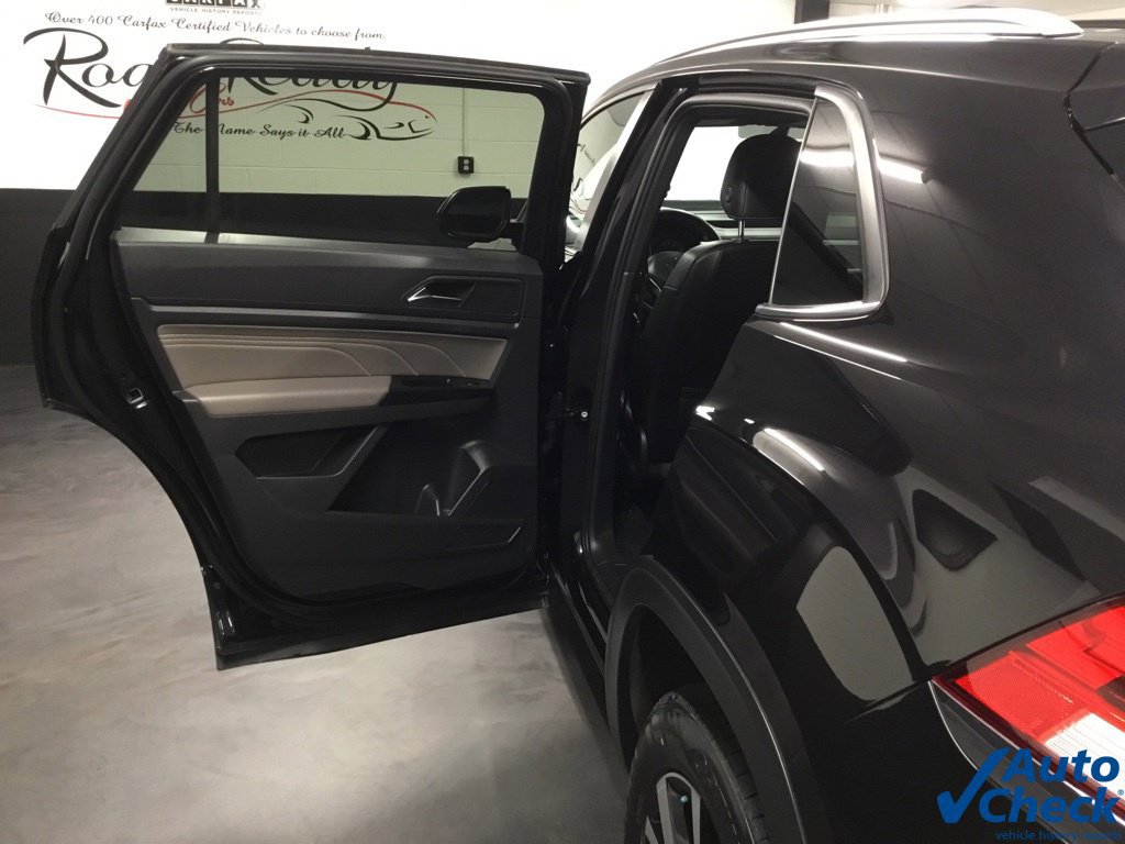Used 2021 Volkswagen Atlas Cross Sport SE AWD/4WD image 29