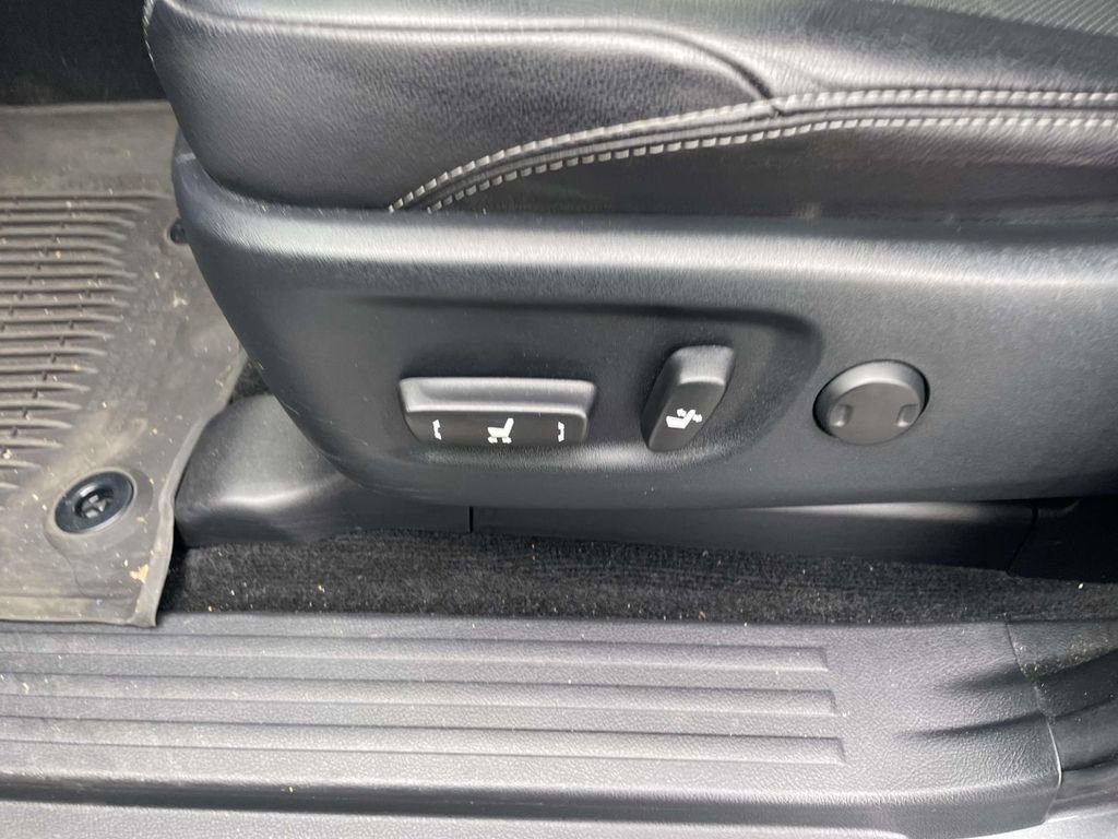 Used 2023 Toyota 4Runner Limited image 29