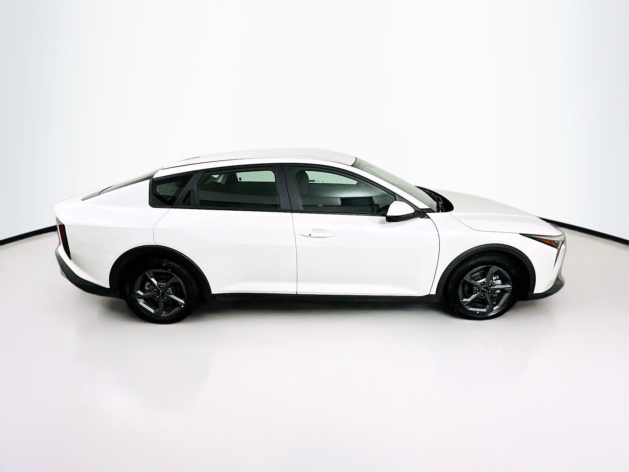 Used 2025 Kia K4 FWD image 10