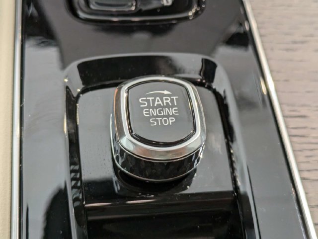 New 2027 Volvo XC90 B6 Ultra AWD/4WD image 25