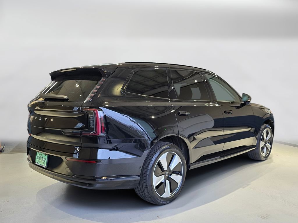 Certified 2025 Volvo EX90 Plus image 3