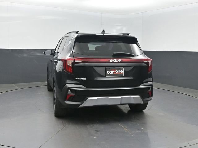 Used 2025 Kia Seltos EX FWD image 28