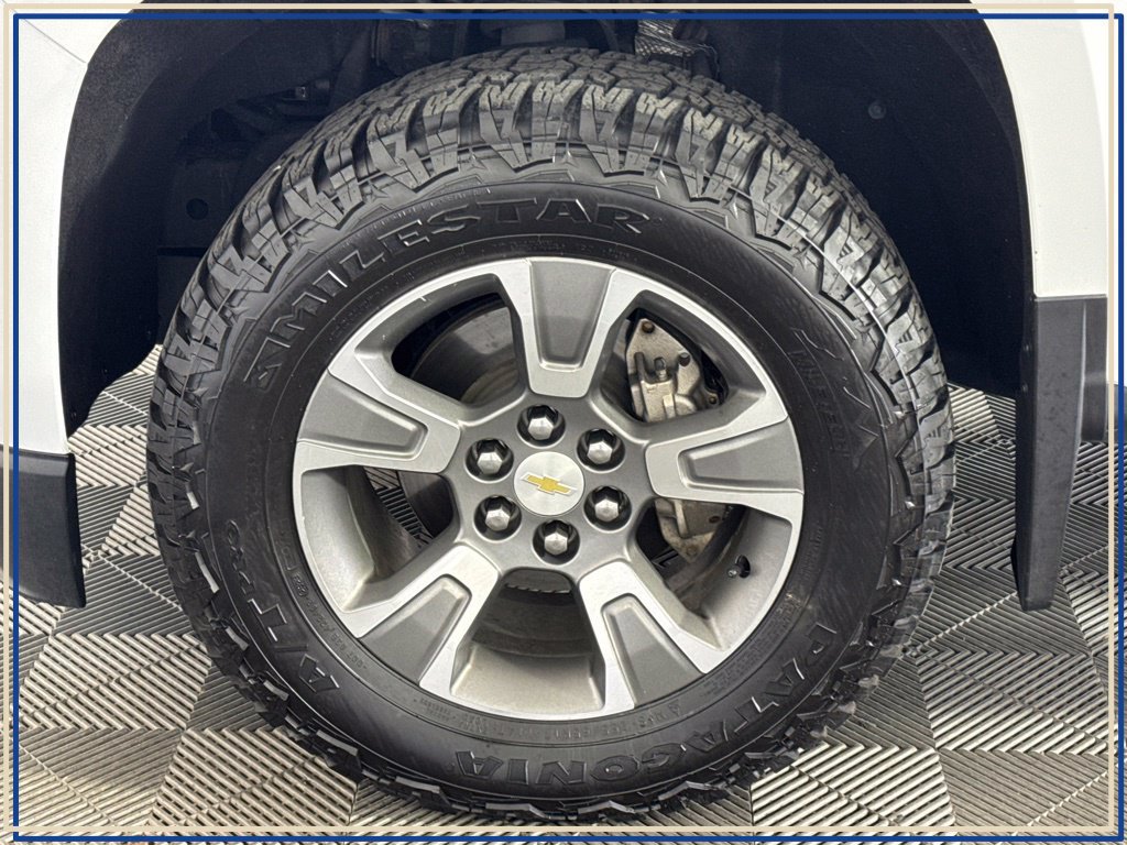 Used 2017 Chevrolet Colorado Z71 AWD/4WD image 15