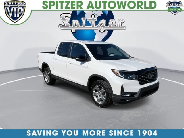 Used 2025 Honda Ridgeline TrailSport image 4