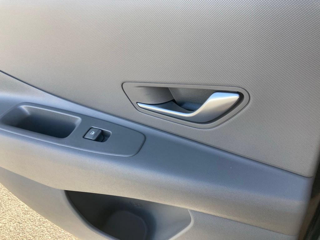 Used 2024 Hyundai Elantra SEL FWD image 17