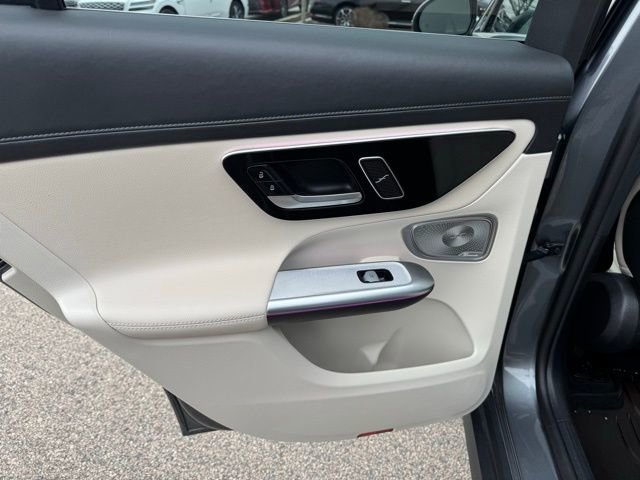 Used 2023 Mercedes-Benz GLC 300 GLC 300 image 43