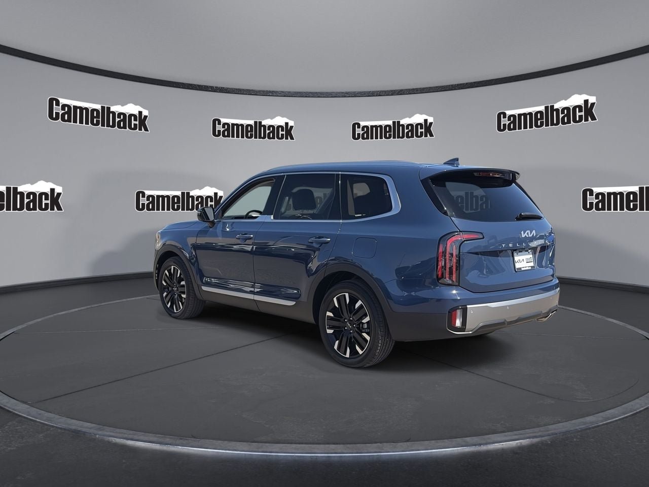Certified 2025 Kia Telluride SX Prestige AWD/4WD image 5
