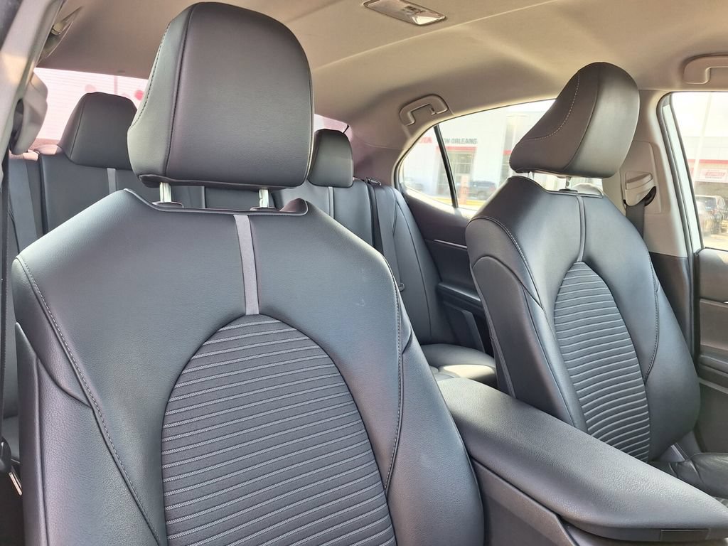 Used 2023 Toyota Camry SE FWD image 24