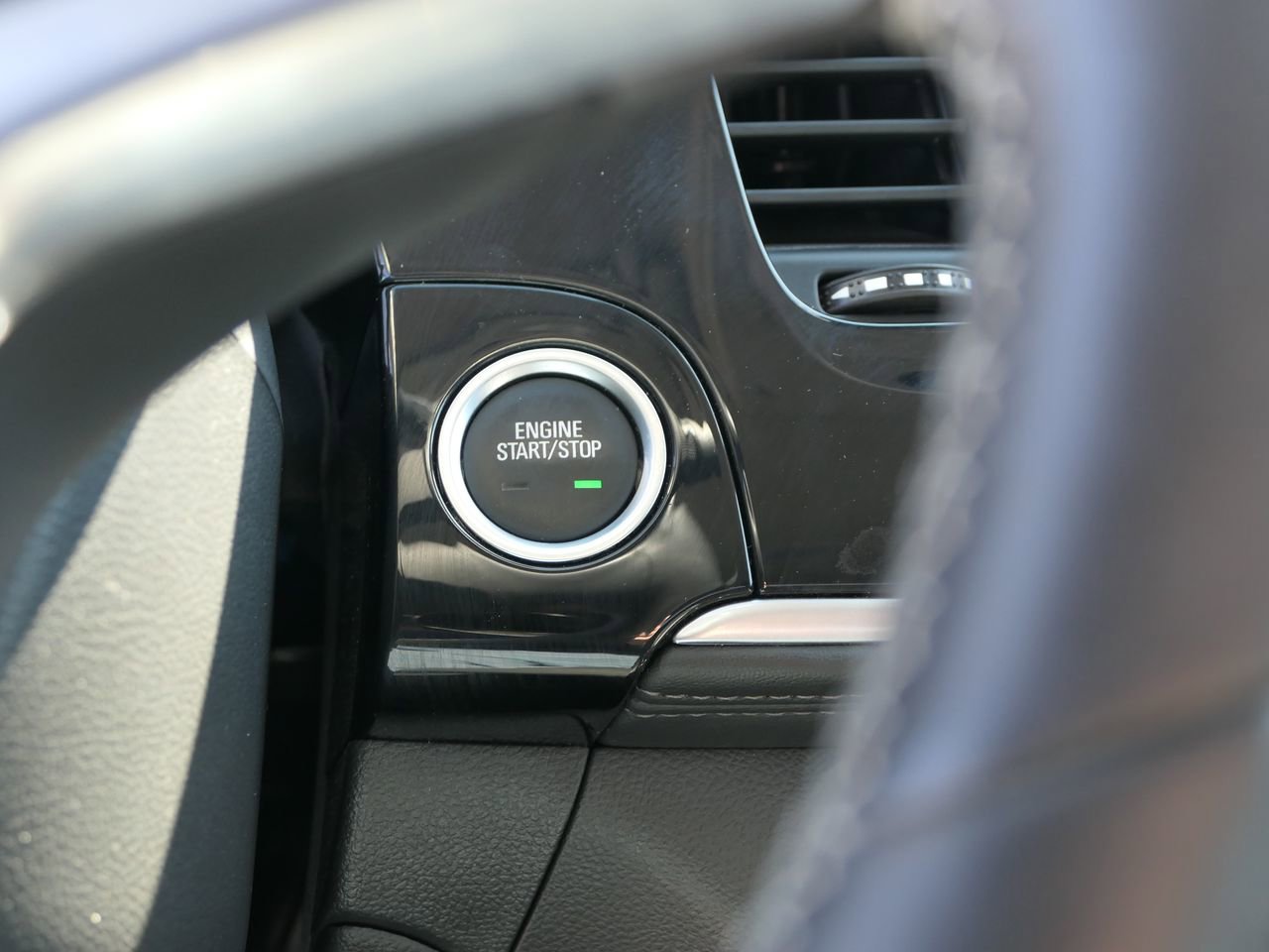 Used 2022 Buick Encore Preferred w/ Safety Package image 17