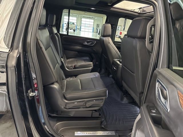 Used 2022 Chevrolet Suburban High Country w/ Max Trailering Package image 18