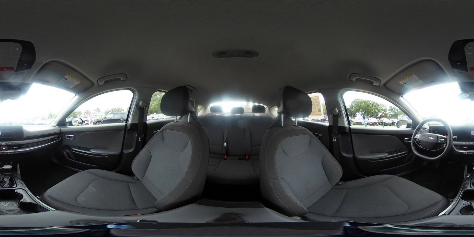 Used 2025 Kia K4 FWD image 44