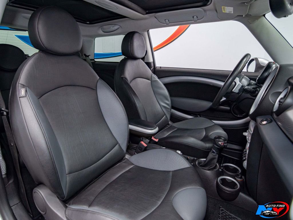 Used 2009 MINI Cooper S image 21