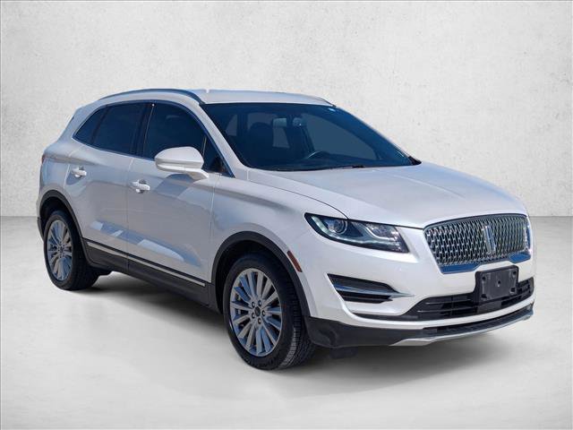 Used 2019 Lincoln MKC Premiere image 3