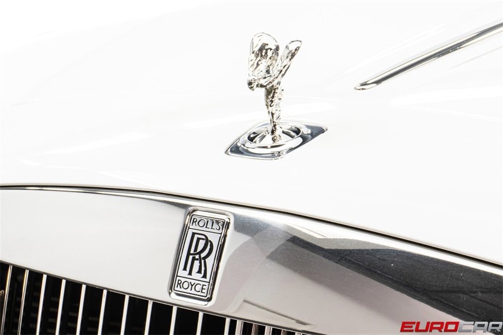 Used 2018 Rolls-Royce Dawn image 11