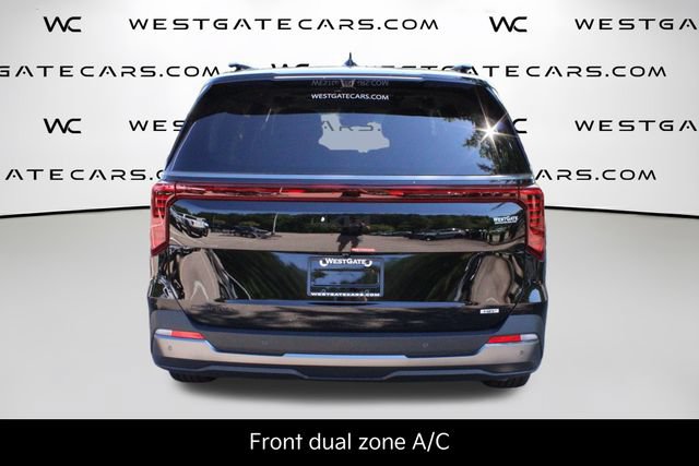 New 2027 Kia Carnival SX Prestige FWD image 4