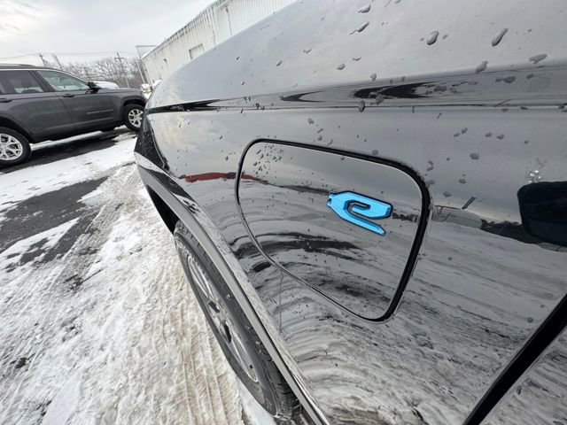 New 2025 Jeep Grand Cherokee Limited 4xe w/ Trailer Tow Package image 46