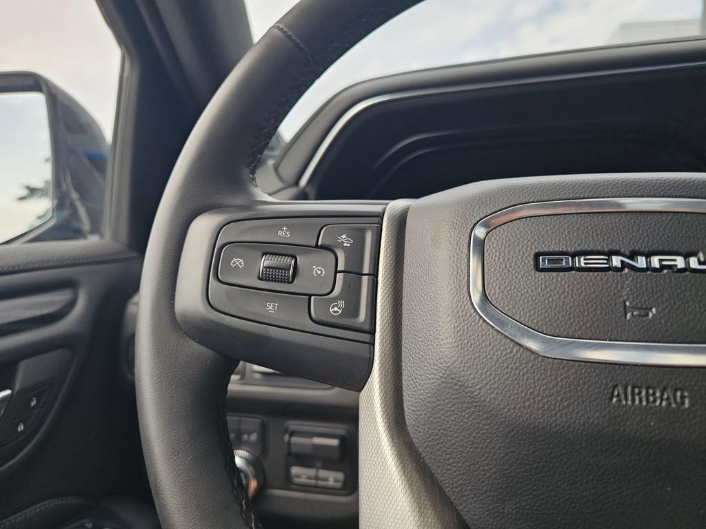 Used 2023 GMC Yukon XL Denali w/ Max Trailering Package AWD/4WD image 35