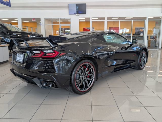 Used 2023 Chevrolet Corvette Stingray Premium Cpe w/ Z51 Performance Package RWD image 6