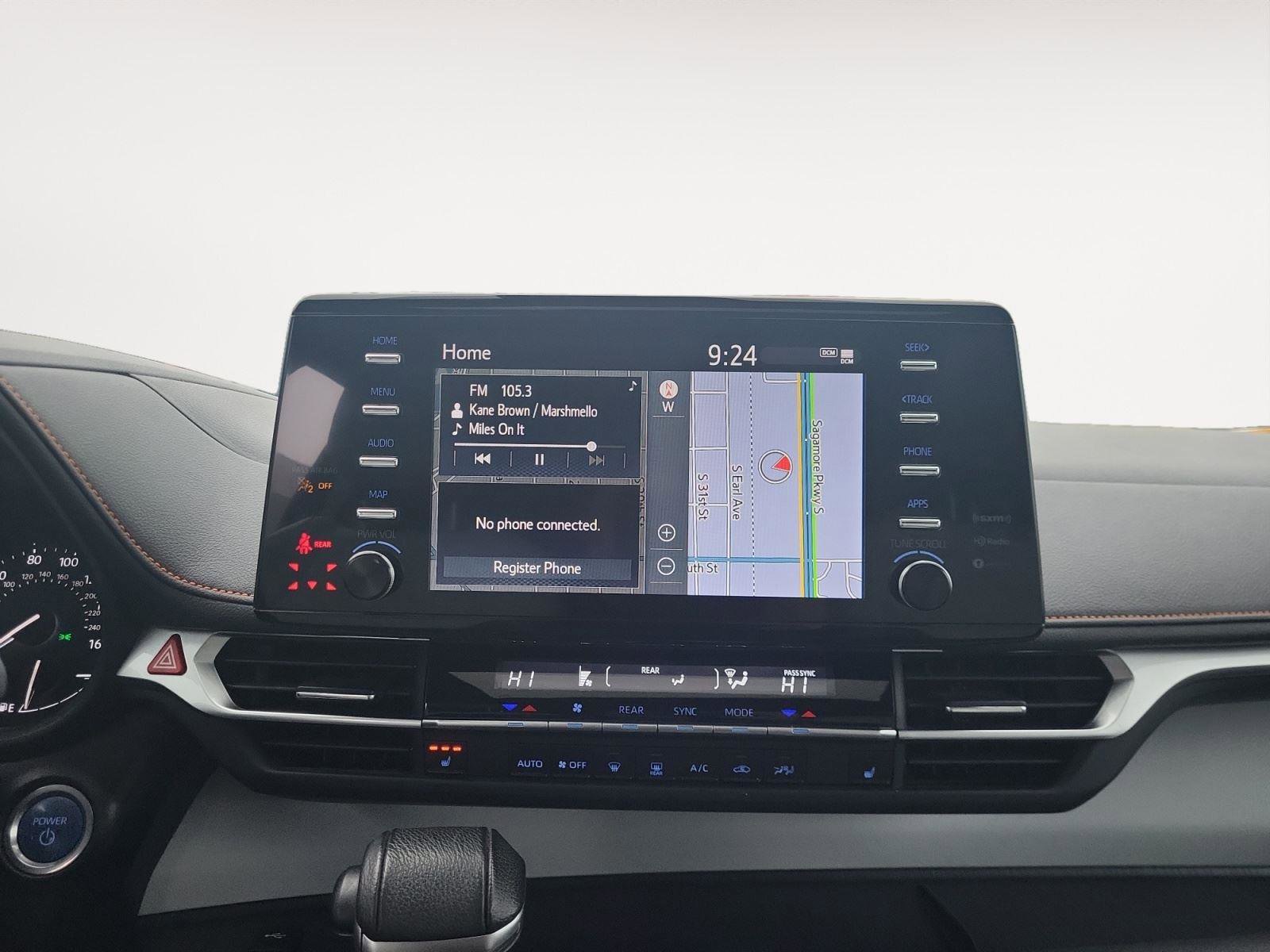 Used 2023 Toyota Sienna XLE image 14