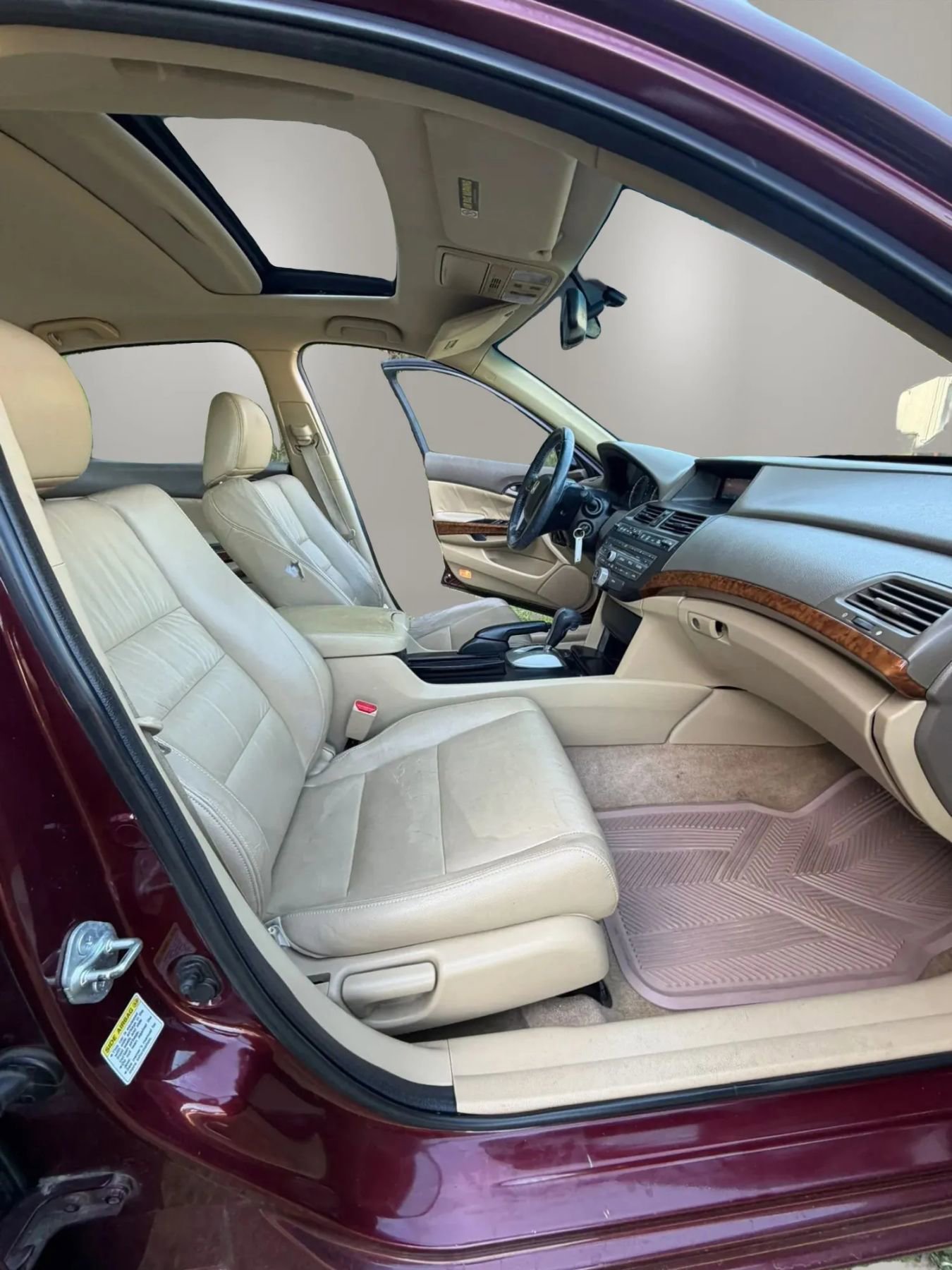Used 2010 Honda Accord EX-L image 10