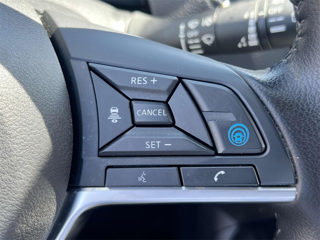 Used 2022 Nissan Rogue Sport SV w/ Technology Package image 20