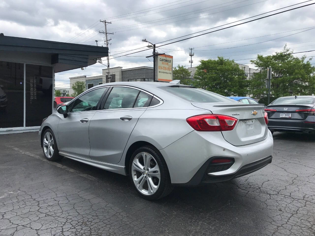 Used 2016 Chevrolet Cruze Premier FWD image 5