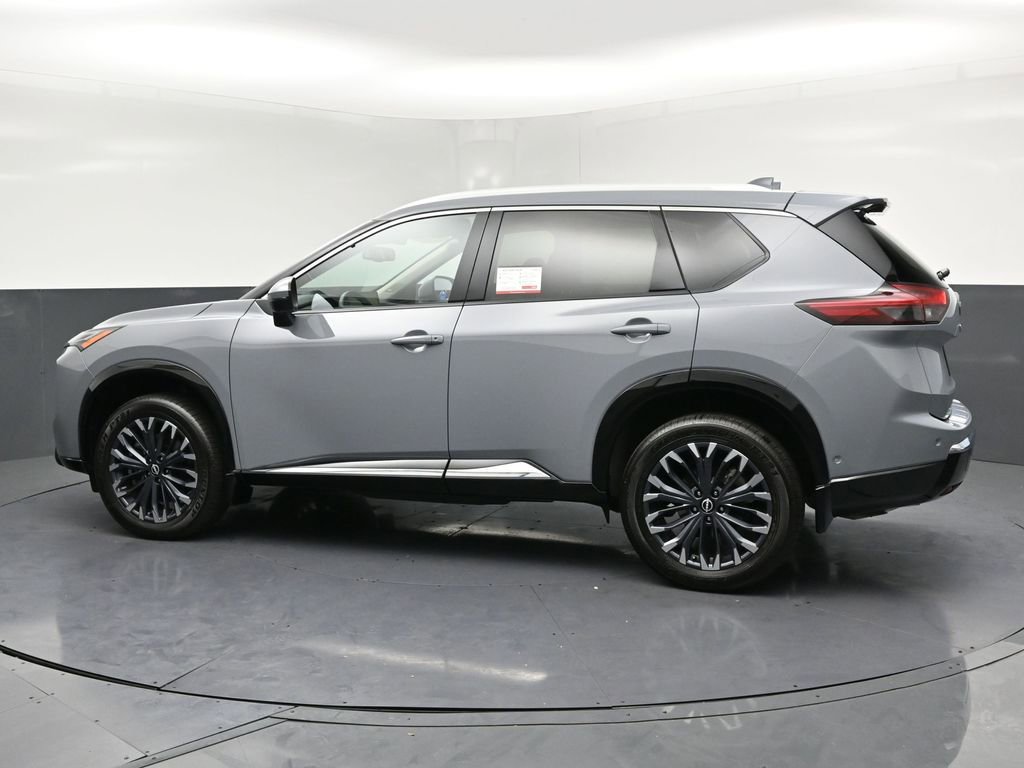 Certified 2025 Nissan Rogue Platinum w/ Tech Package image 30