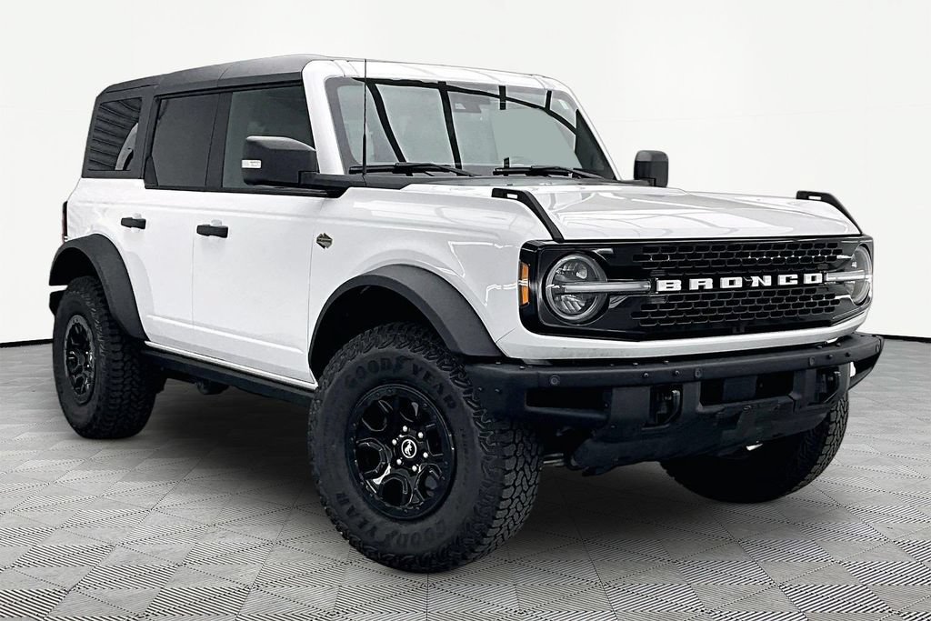 Certified 2024 Ford Bronco Wildtrak AWD/4WD image 12