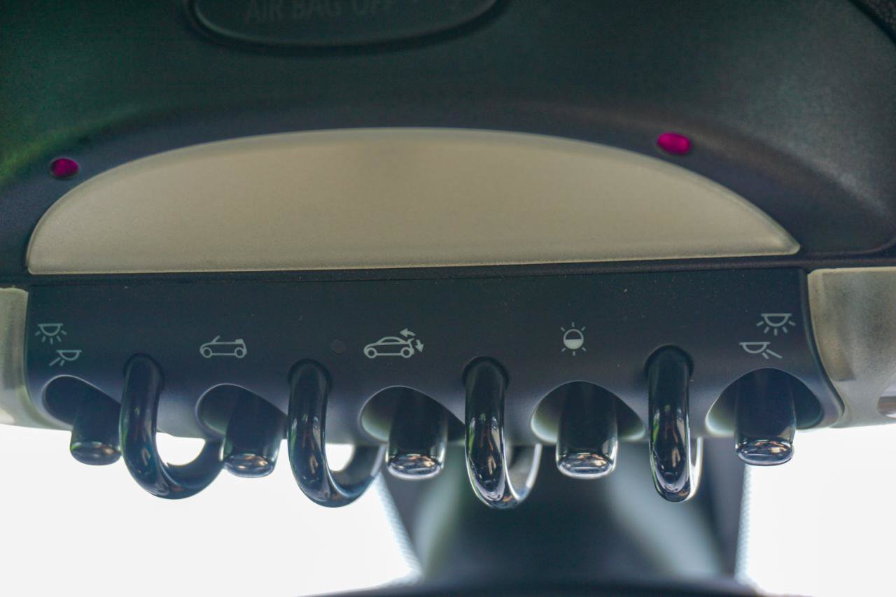 Used 2014 MINI Cooper Roadster S FWD image 16