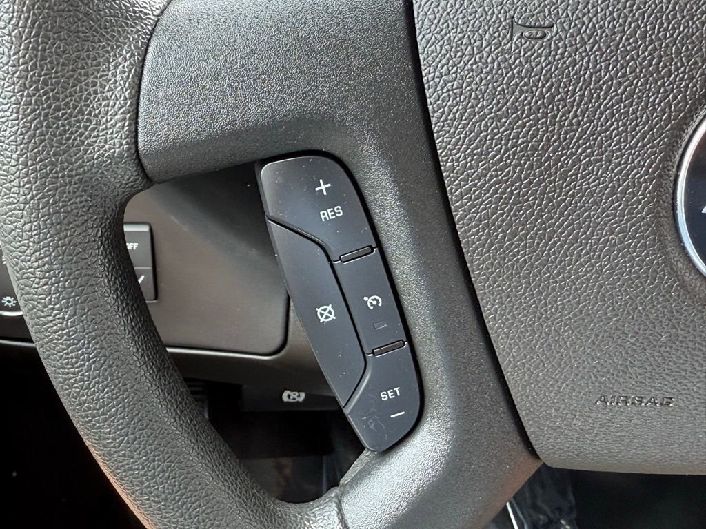 Used 2022 Chevrolet Express 3500 LS RWD image 24